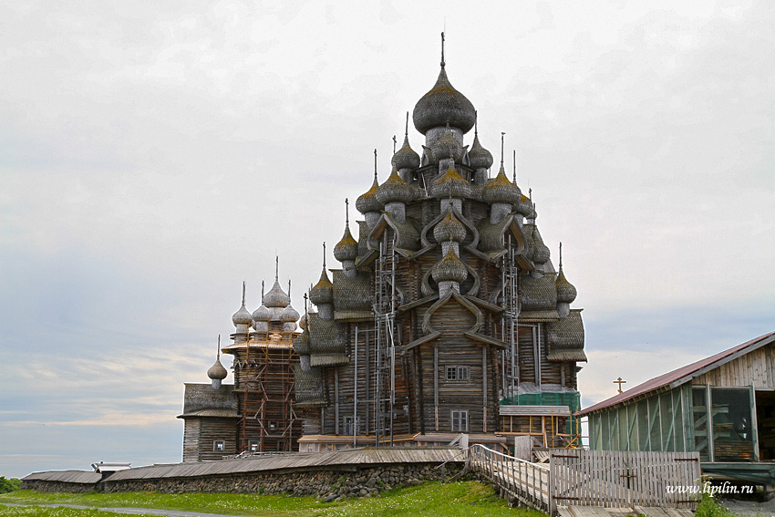 Деревянные церкви кижи фото